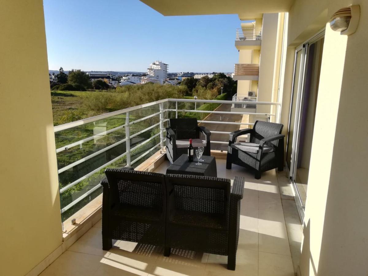 Apartamento Vila Marachique อัลวอร์ ภายนอก รูปภาพ
